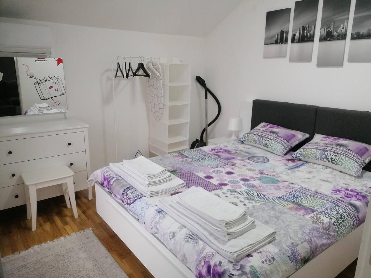 Nenadovic Apartman Obrenovac  外观 照片
